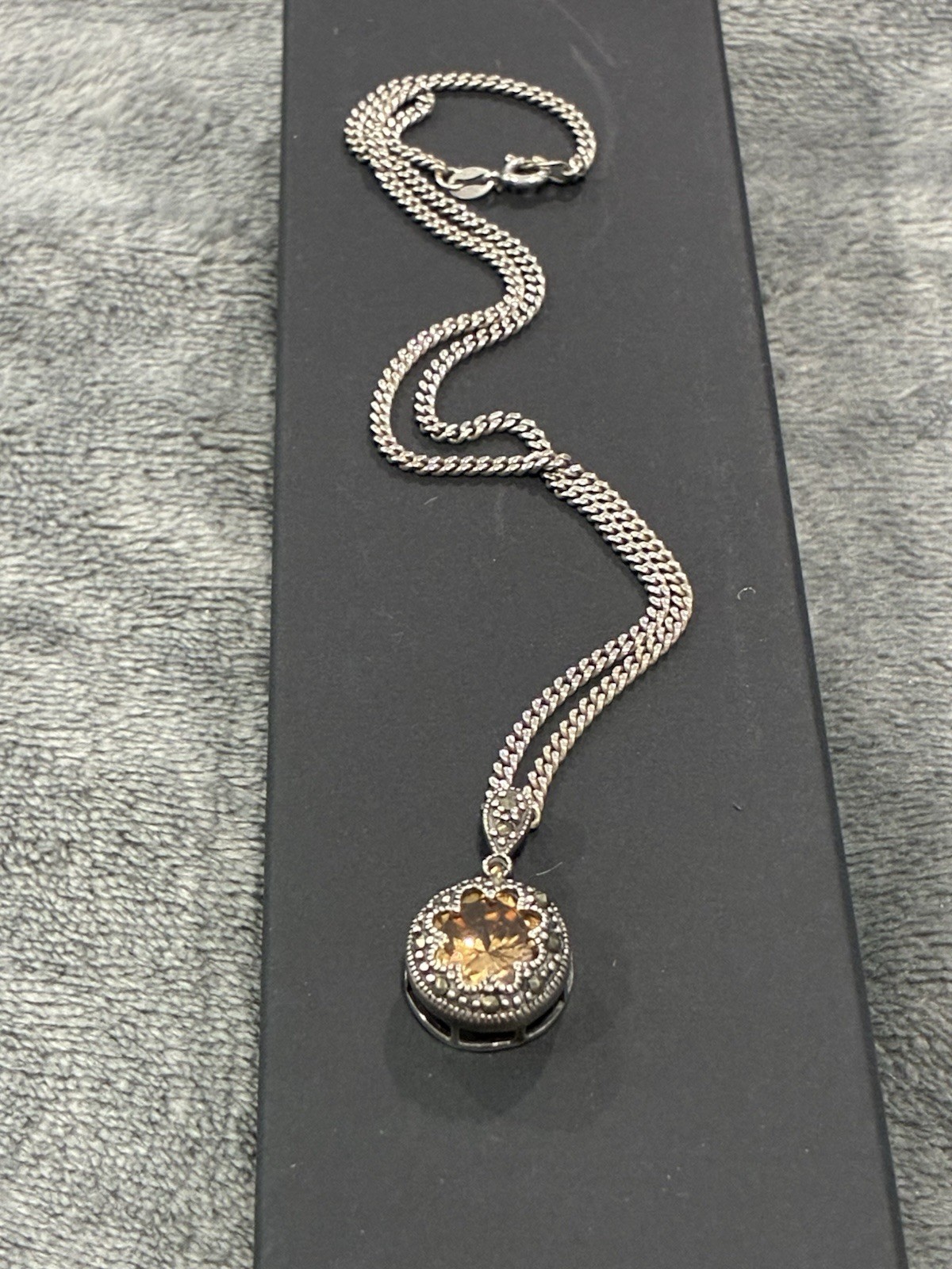 925 Italy Sterling Silver Curb Chain Peach Halo Black Marcasite Pendant Necklace