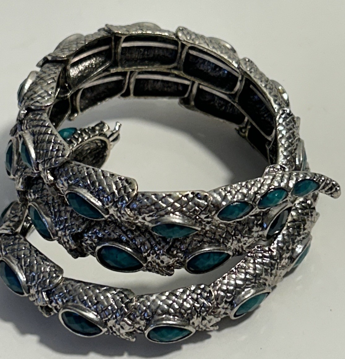 Snake Shaped Silver Tone Round Bracelets W/tuquse Stones Stretchable