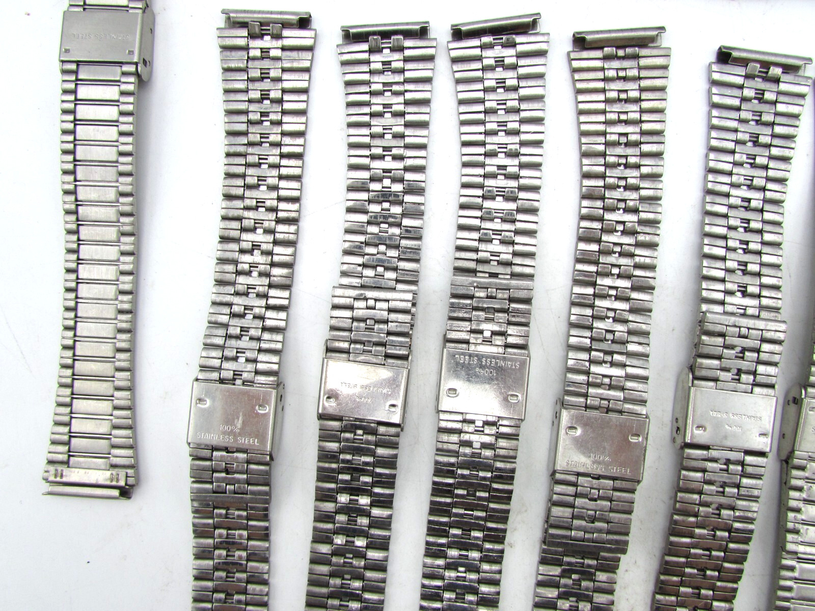 MENS 18-20mm STAINLESS STEEL ENBRANDED? WRISTWATCH BANDS PARTS OR REPAIR LOT W66