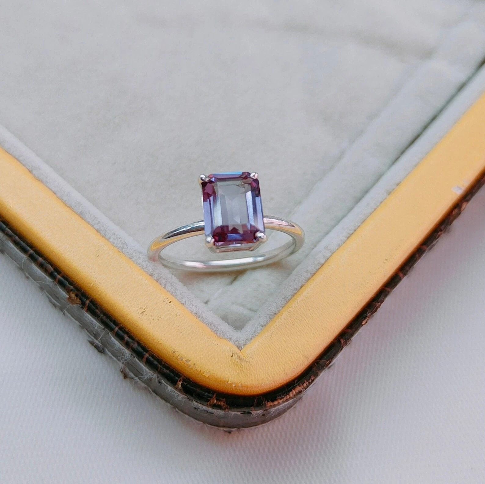 Certified 7 Ct Natural Alexandrite Emerald Gemstone Ring – Crafted 925 Silver