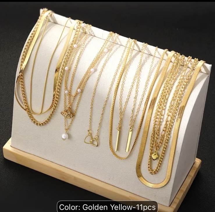 11pc Gold Tone Metal Necklace Lot, Chain & Beaded, Curb Link, No Stone