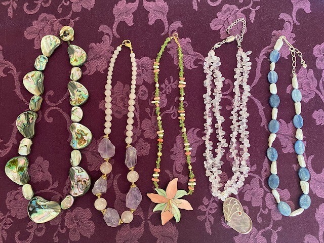 Necklace LOT RS-5 Abalone, Pink Quartz, MoP, Amethyst, Pink Coral 5 Units