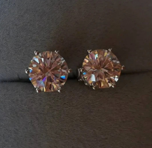 Certified 4Ct White Diamond Solitaire Studs-Wedding/Engagement Gift.No Tarrifs.