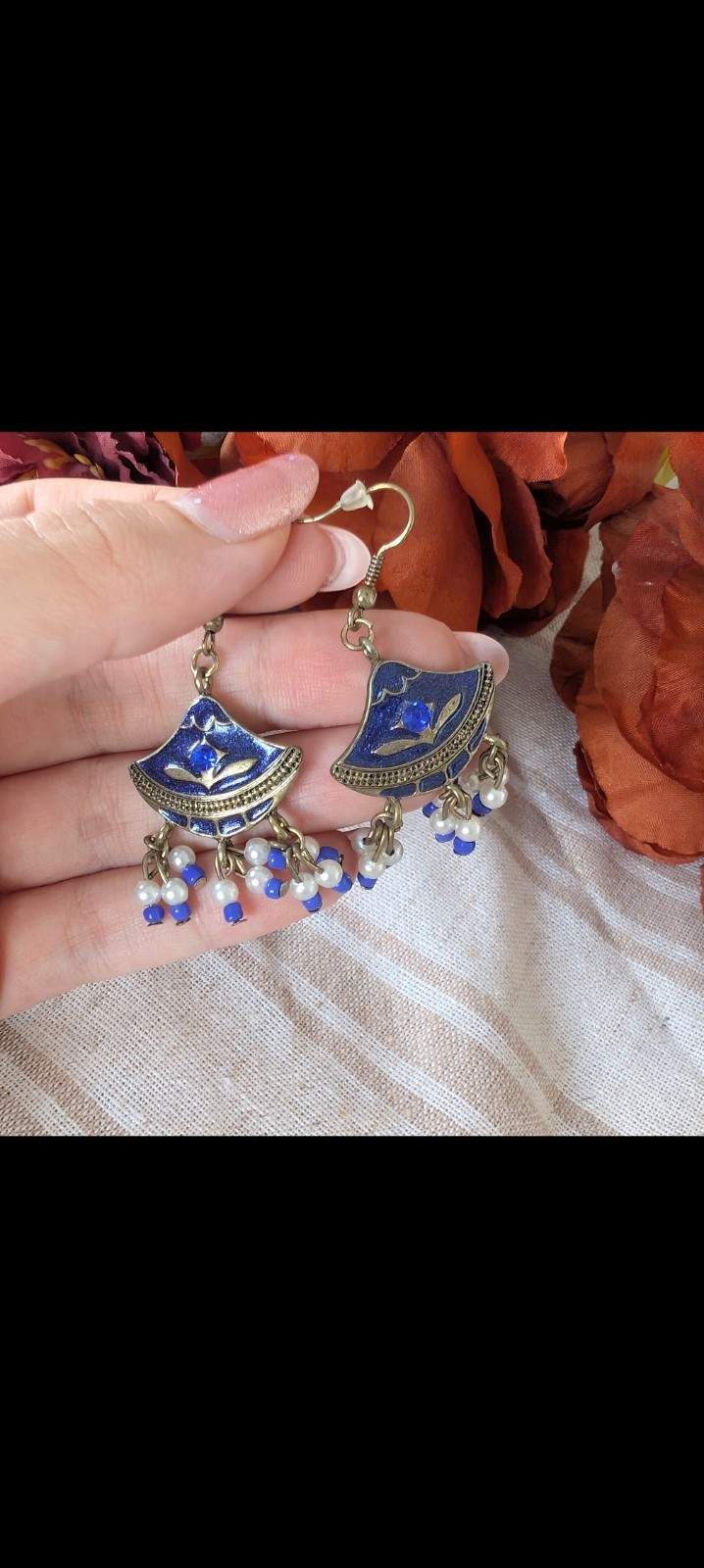 Blue & White Beaded Dangle Drop Hook Earrings Silver-Tone Metal Eurovintage