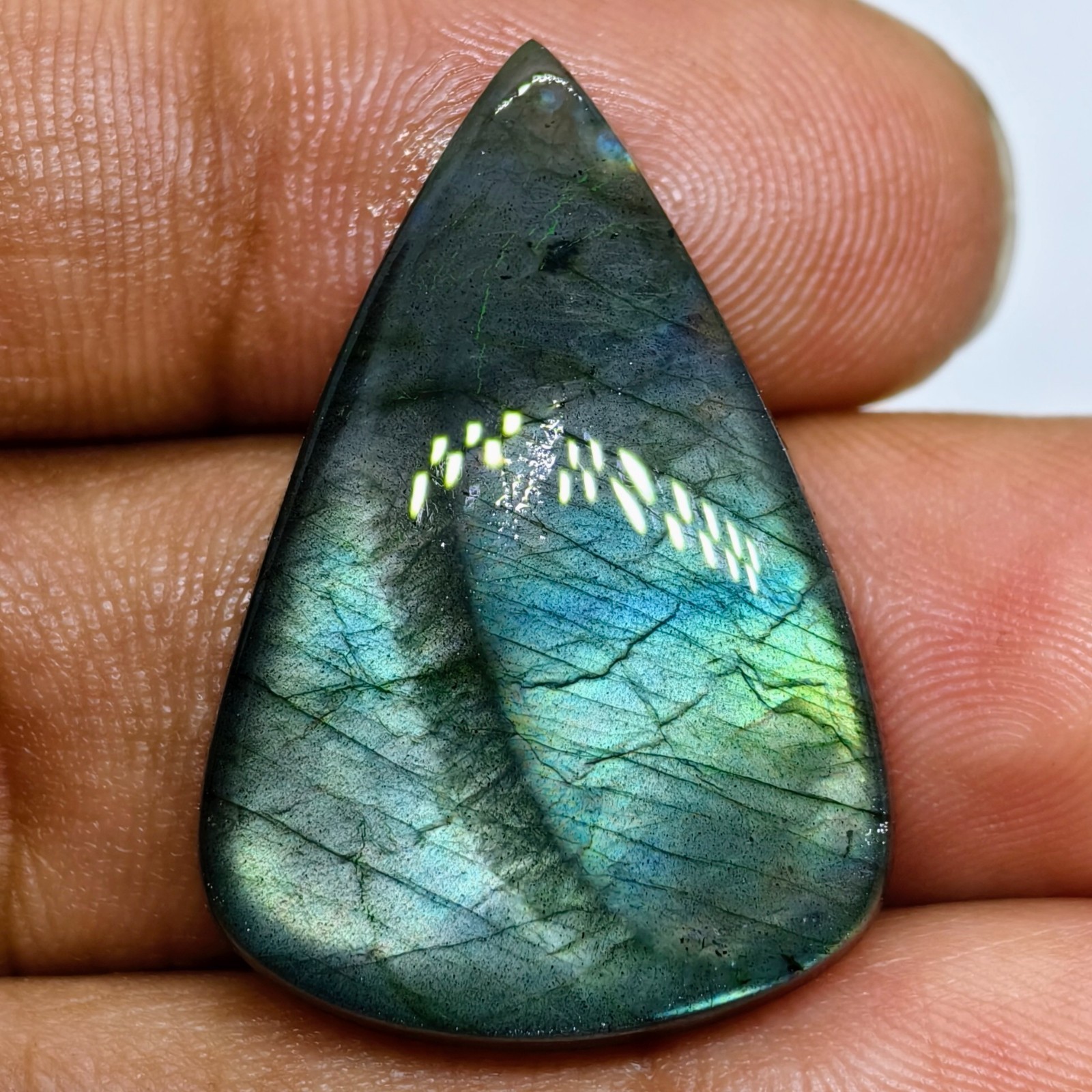 28 Cts Natural Labradorite Cabochon Gemstone For Jewelry 30.6×21.2×5.7 MM