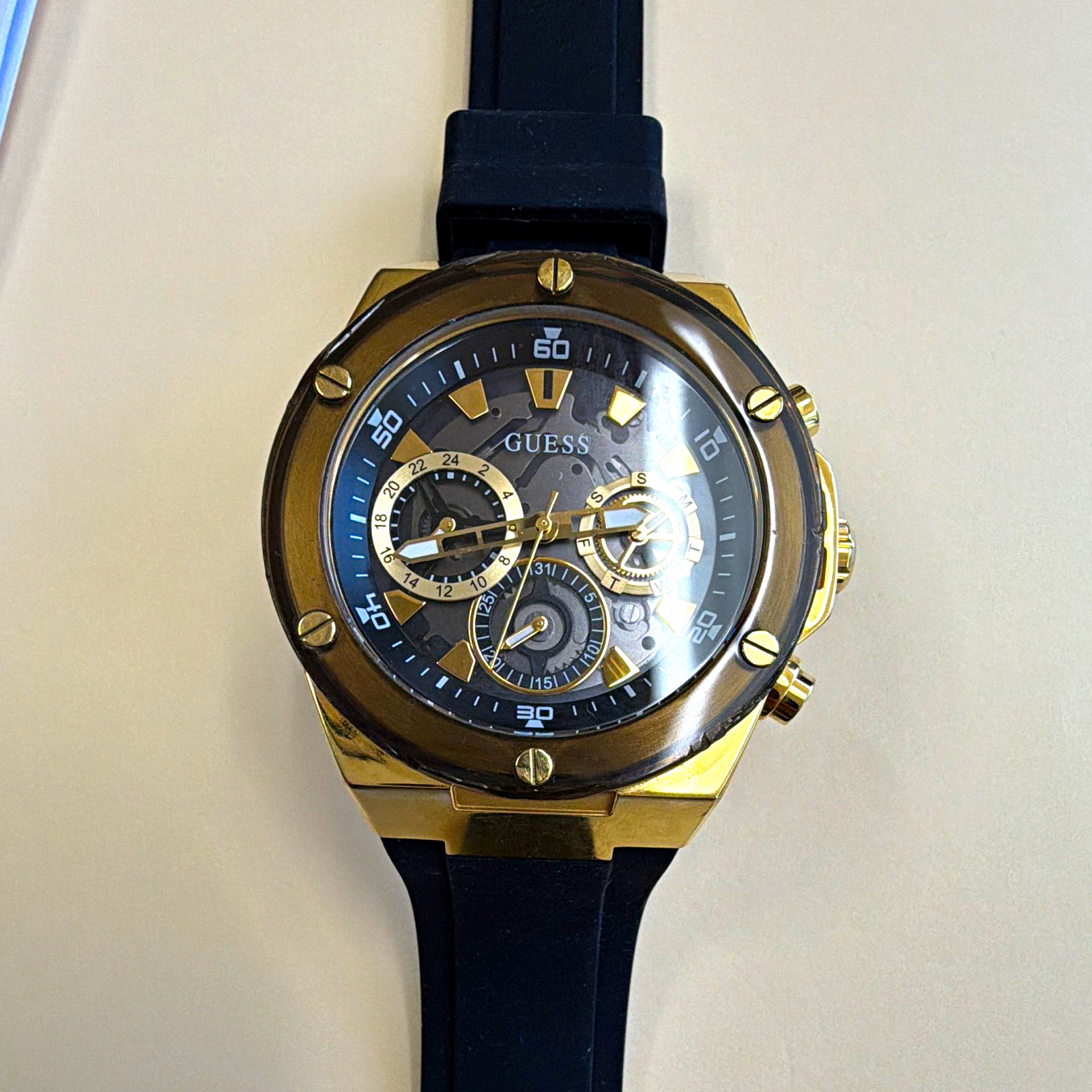 GUESS Poseidon Men’s Quartz Analog Watch Black Silicone Strap 50m