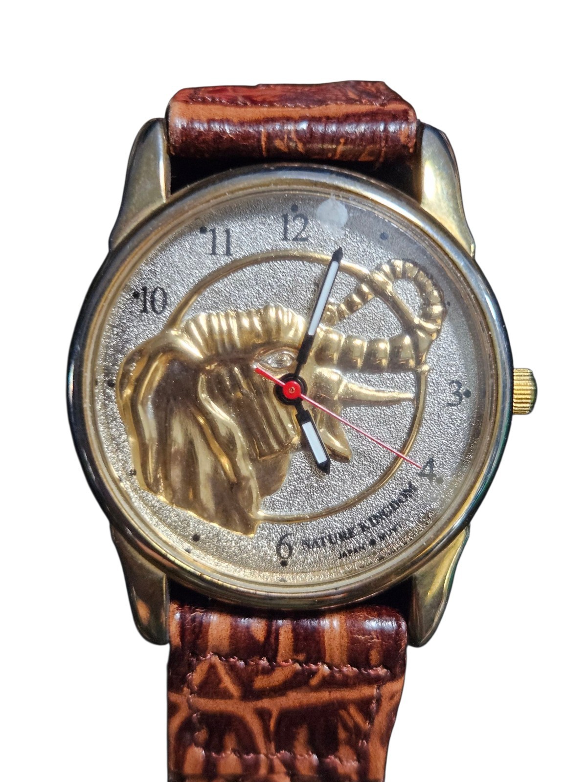 Vintage Nature Kingdom Elephant Watch 33mm Gold Tone Western Need Battery Vtg