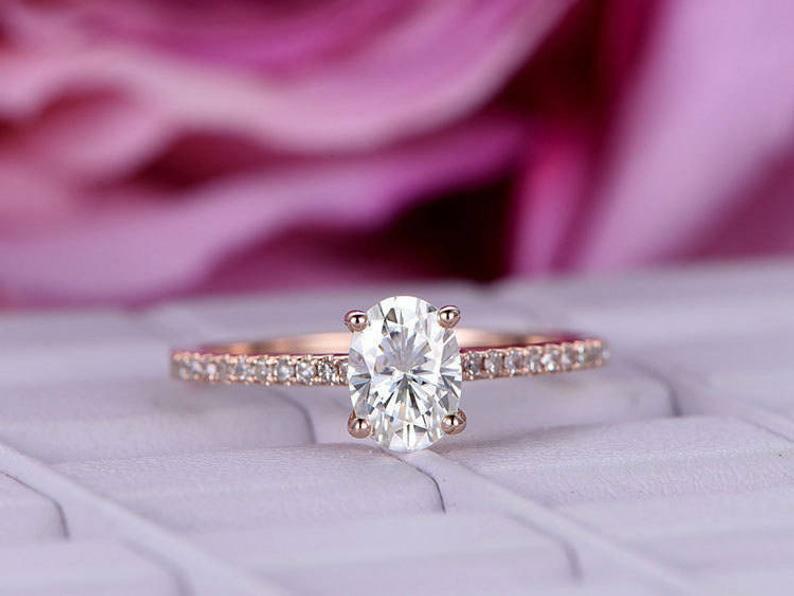 Solitaire with Accents Ring 1.4ct Simulated Diamond Rose Gold Plated
