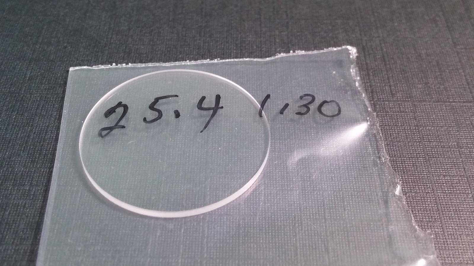 Unbranded Sapphire Crystal – 25.4mm diameter by 1.3mm thick. dome