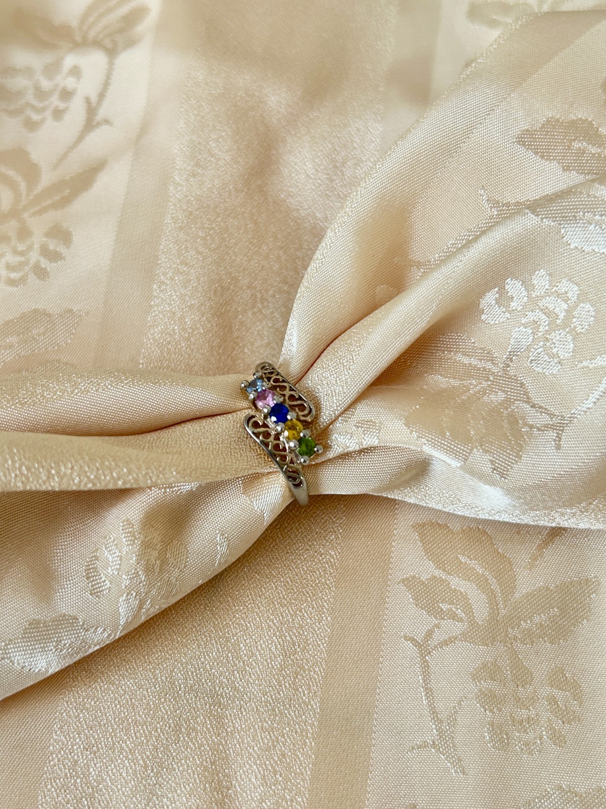 Vintage Silver Tone Filigree Ring Multi Color Rainbow Stones Size 5.5