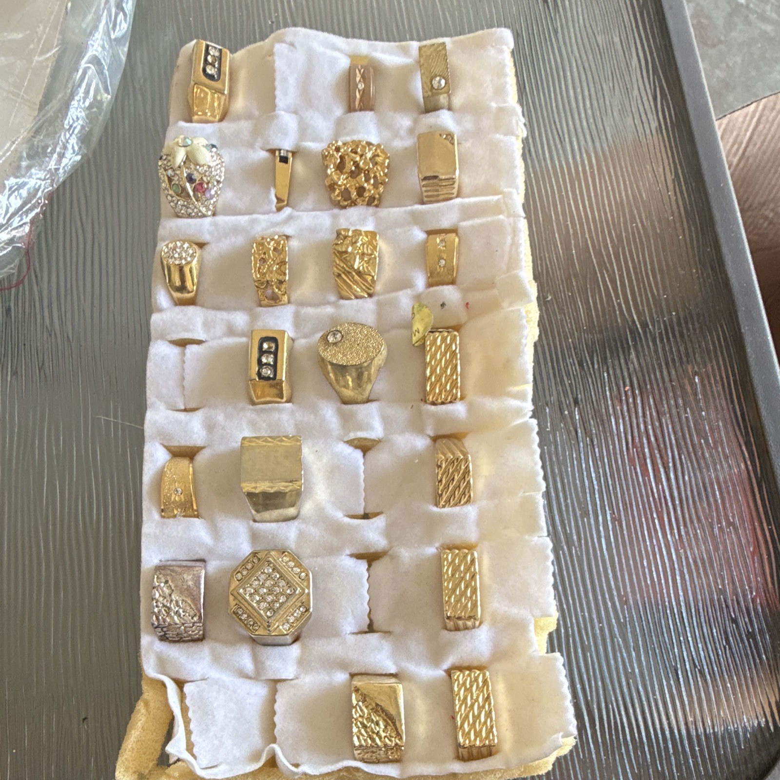 Mixed Lot Costume Fashion Rings Gold Tone Rhinestone Metal Unisex Adults