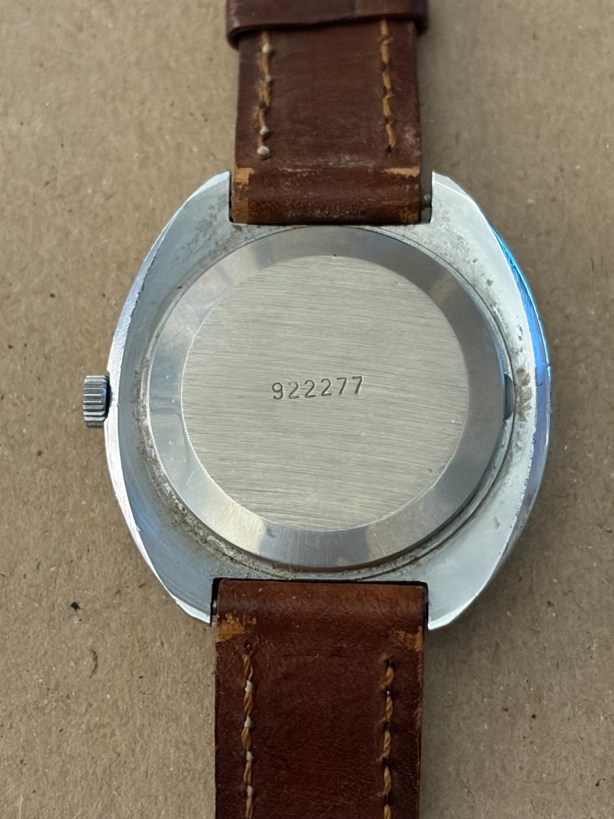 VINTAGE RAKETA BIG ZERO 33MM SOVIET MECHANICAL WRISTWATCH SPARES OR REPAIR