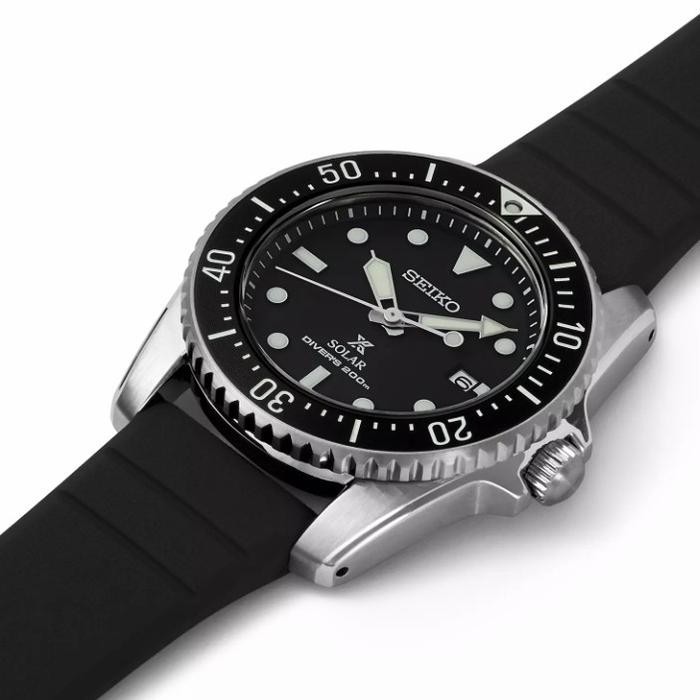 SEIKO ProspeX SNE573P1 Solar Divers 200m Watch Rubber V147 Black Rubber Date NOS