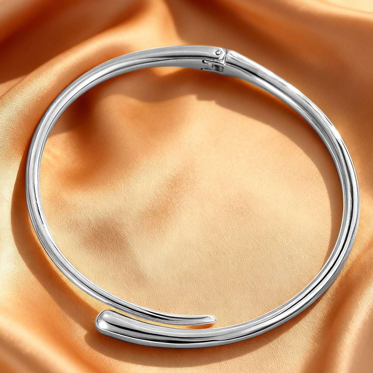 Statement Chunky Collar Necklace for Women ,Teardrop Open Cuff Choker with Sprin