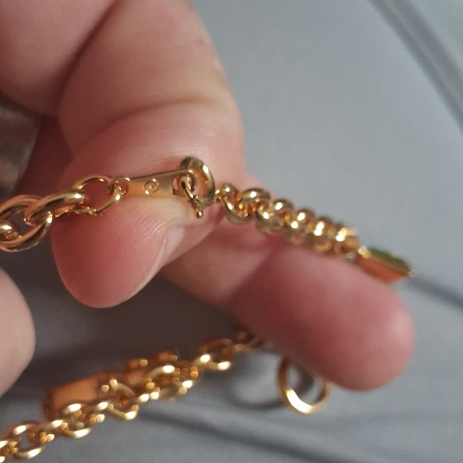 Coach Gold Tone Cable Chain Charm Bracelet Dangle Charms Lobster Clasp Signed