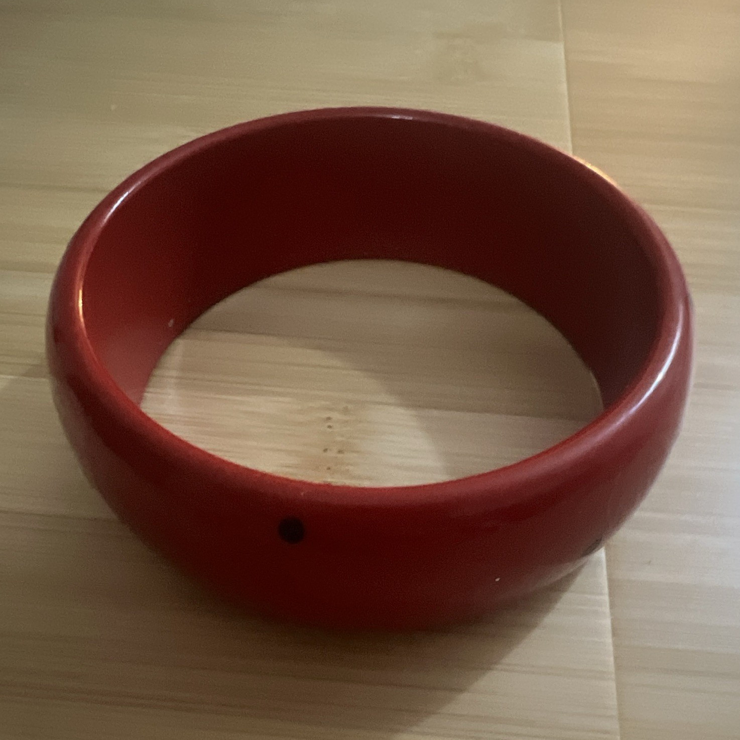 Red & Black Plastic Round Bangle Bracelet w/ Black Dots No Stone Jewelry