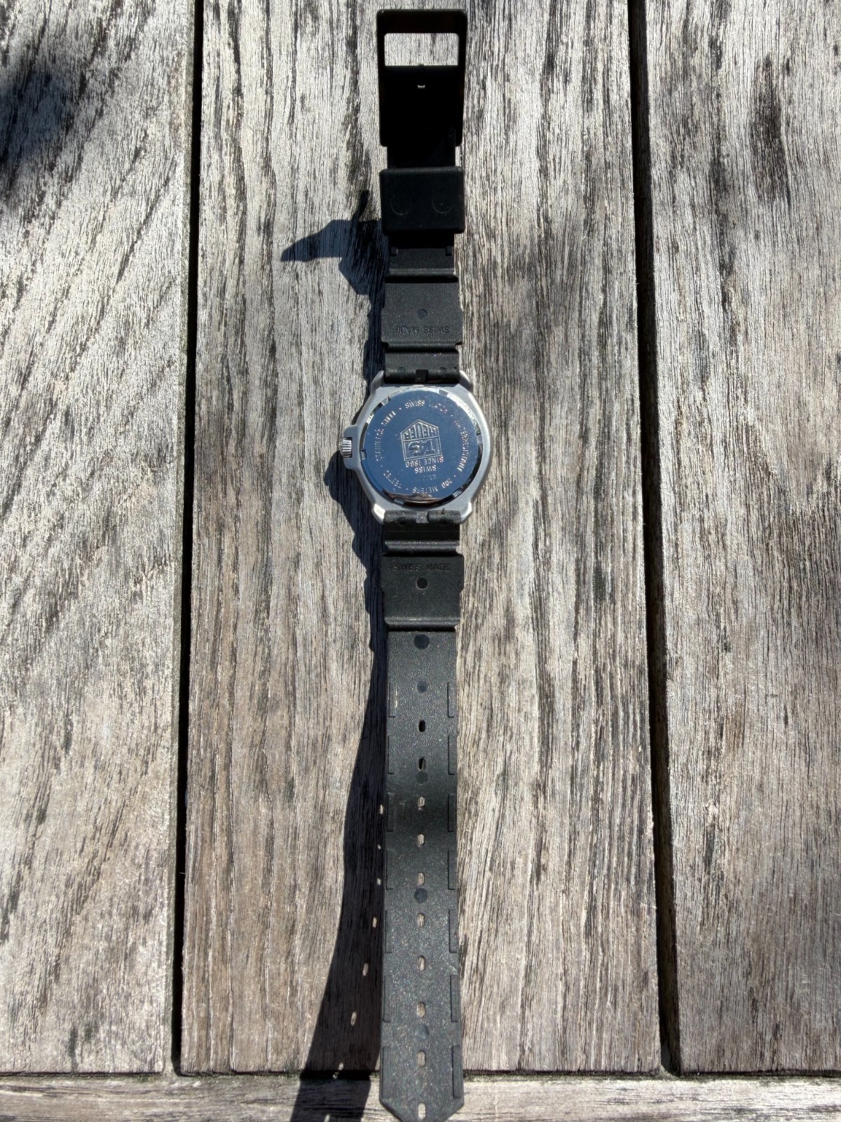 Vintage TAG Heuer Formula 1 Green & Black 34 mm Professional 200M