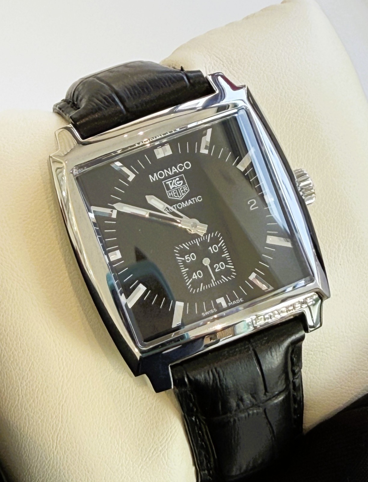 TAG Heuer Monaco Calibre 6 Serviced & Refinished WW2110 Box Papers Men’s Watch