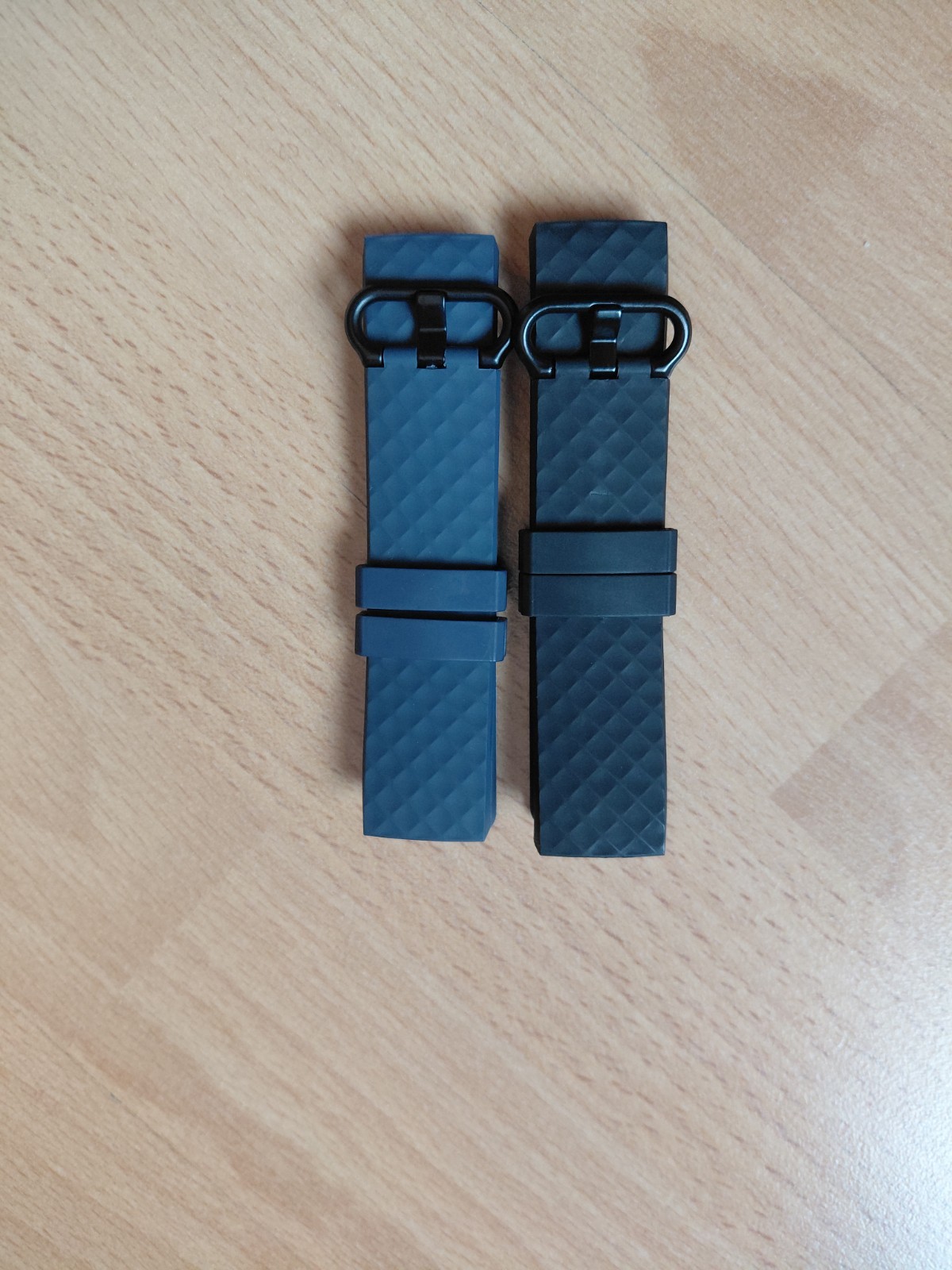 Fitbit Charge 3/4 Replacement Straps X 2 Black and Dark Blue – Size Small -BNWT.