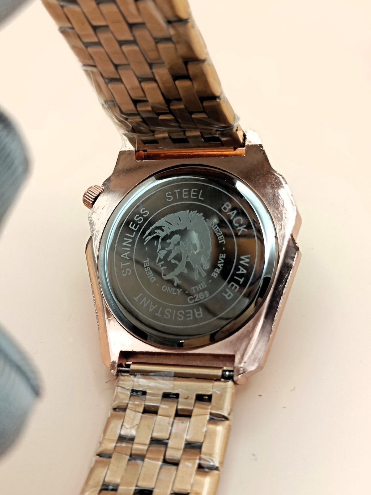 Amazing Diesel Rotating Time Black Dial Analog Refurbished Men’s Wrist Watch
