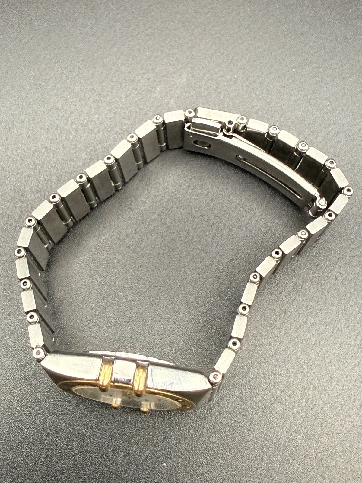 Omega Constellation Two-Tone Quartz Watch Swiss Made 5.5″ Bracelet Vintage