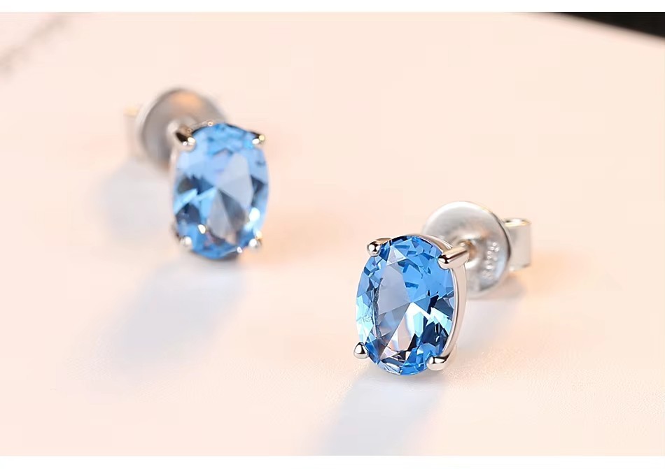 Oval Shape Lab Created Sky Blue Topaz Solitaire Engagement Ring Sterling Silver