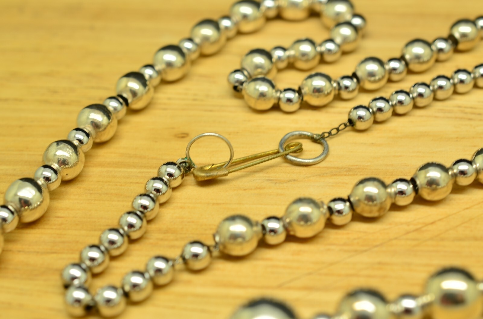 28″ 925 Sterling Silver Graduated Beaded Chain Necklace 4.5mm-12mm 28.5 grams