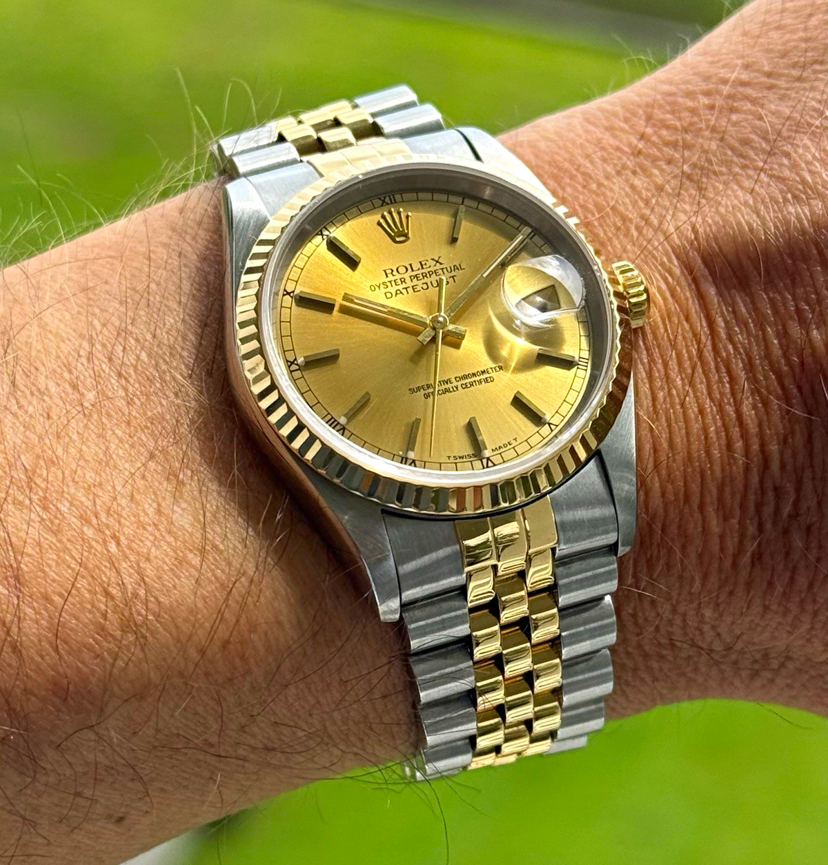 Rolex Datejust 16233 Two-Tone 36mm Champagne Stick Dial Jubilee Watch No Holes
