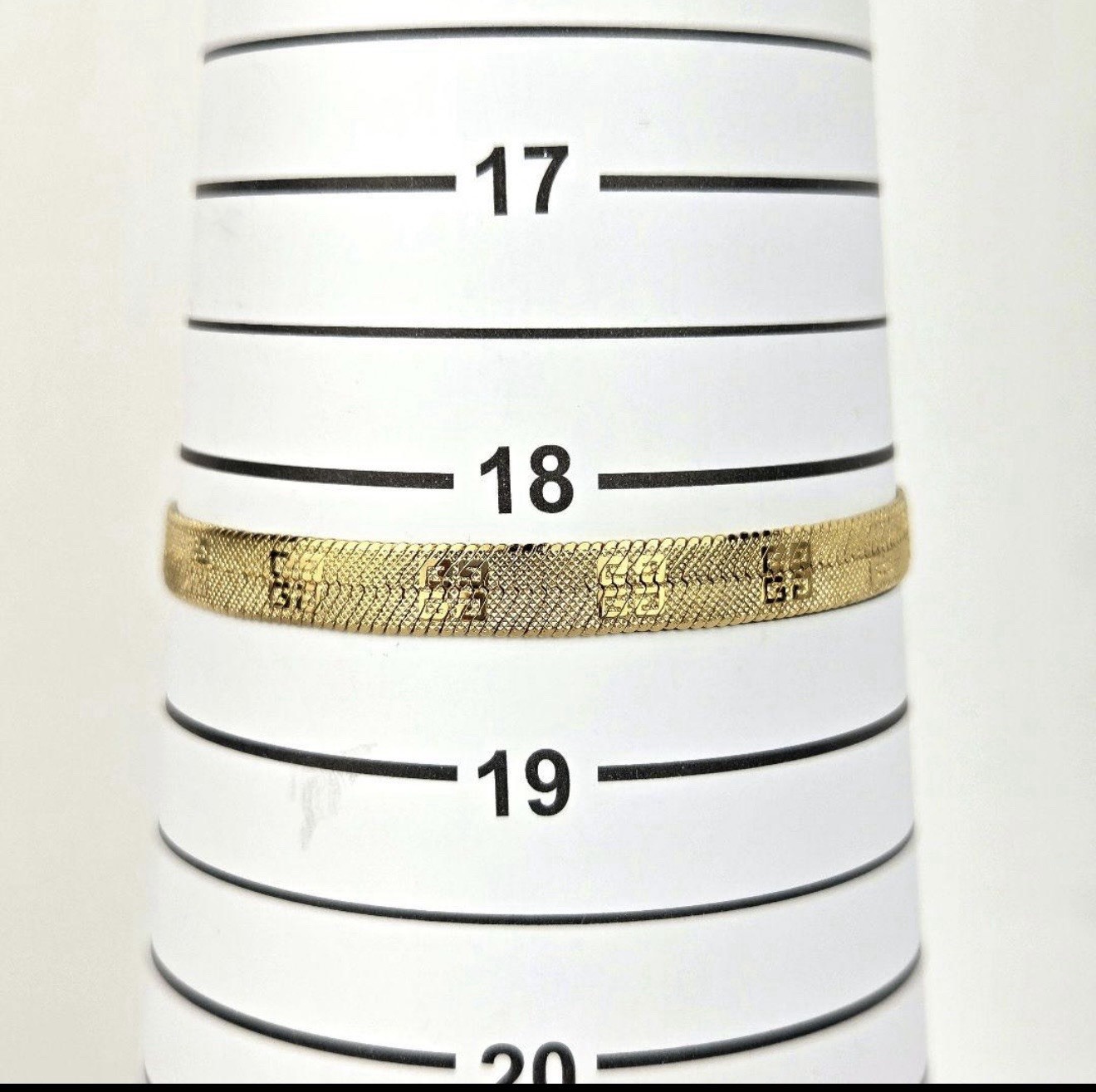 Auth Vintage GIVENCHY 4G Logo Flat Herringbone Chain Bracelet Gold Plated Luxury