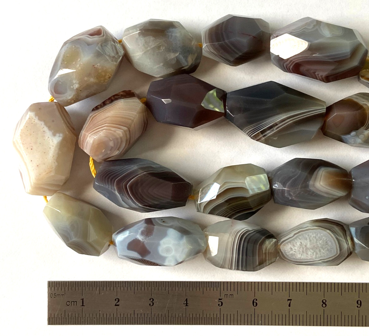 36 Botswana Agate Multi-Faceted Semi-Precious Gemstone Nugget Beads 15-25mm