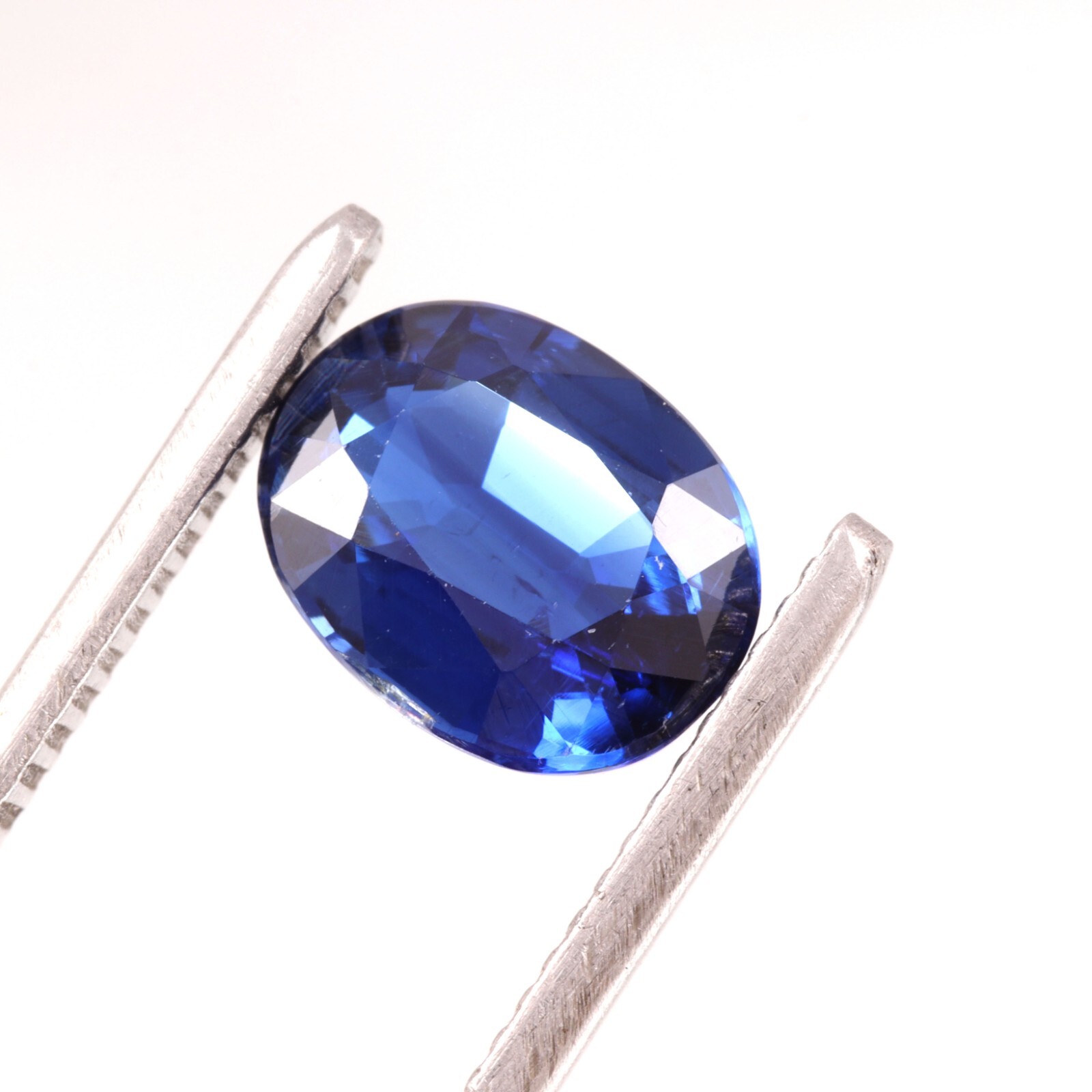 Natural Blue kyanite Oval Shape Faceted Cut Loose Gemstone 2.20 Cts 9X7X4 mm