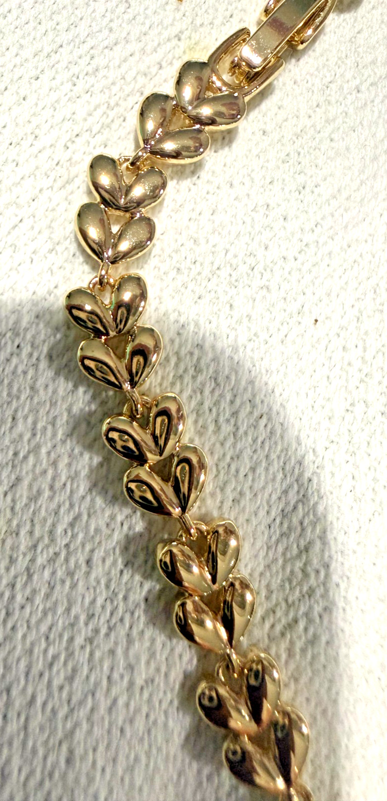 ✨ 14K Gold Filled White Zirconia Flower Bracelet – Elegant & Hypoallergenic ✨