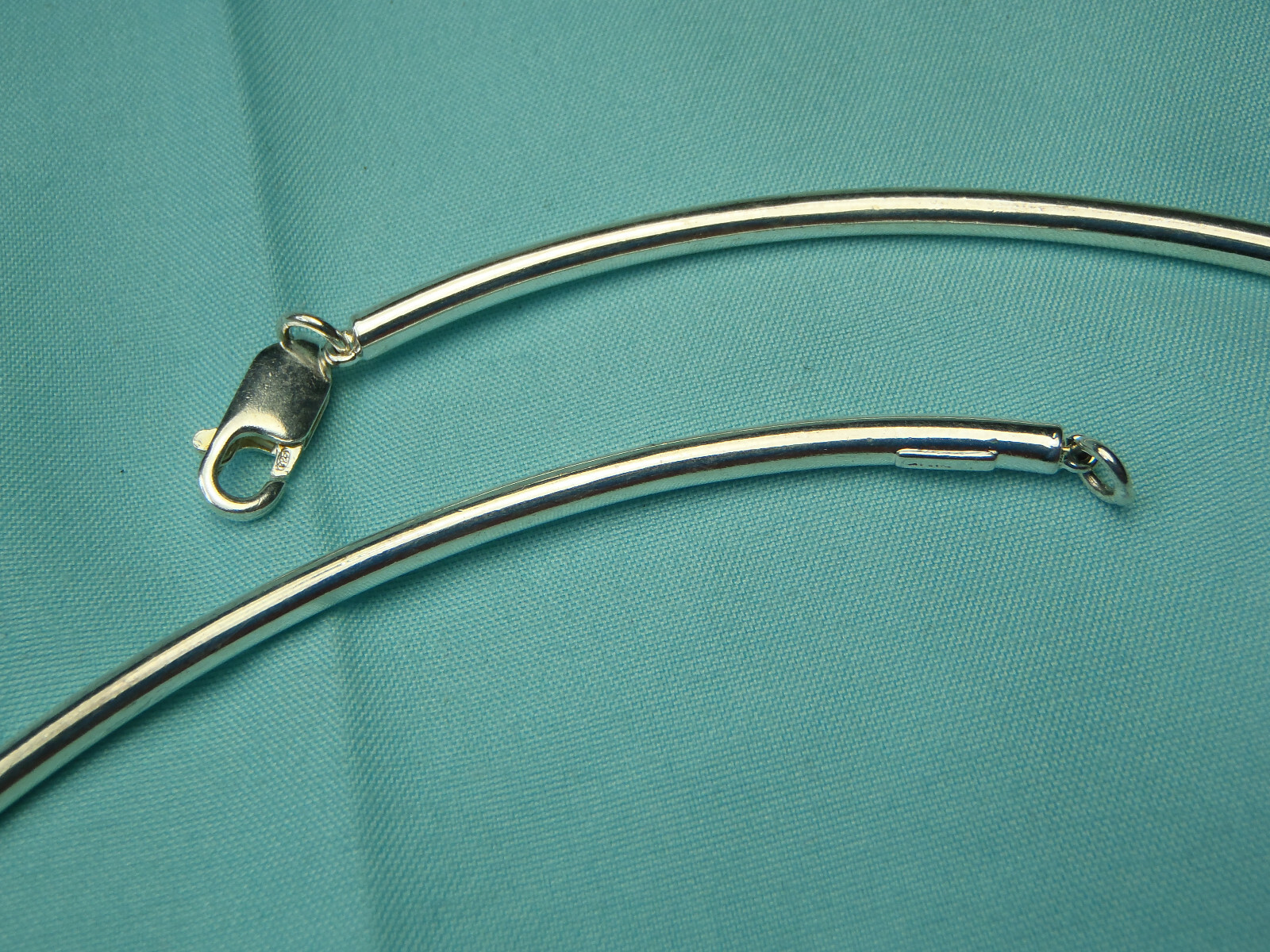 Bar and Ball Sterling Silver 18″ Necklace With Lobster Latch 18.0 Grams