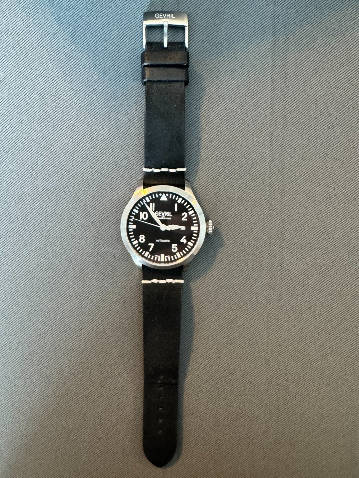 Gevril Vaughn 43502 Swiss Automatic Pilot Watch Sellita SW200 Box & Papers 44mm