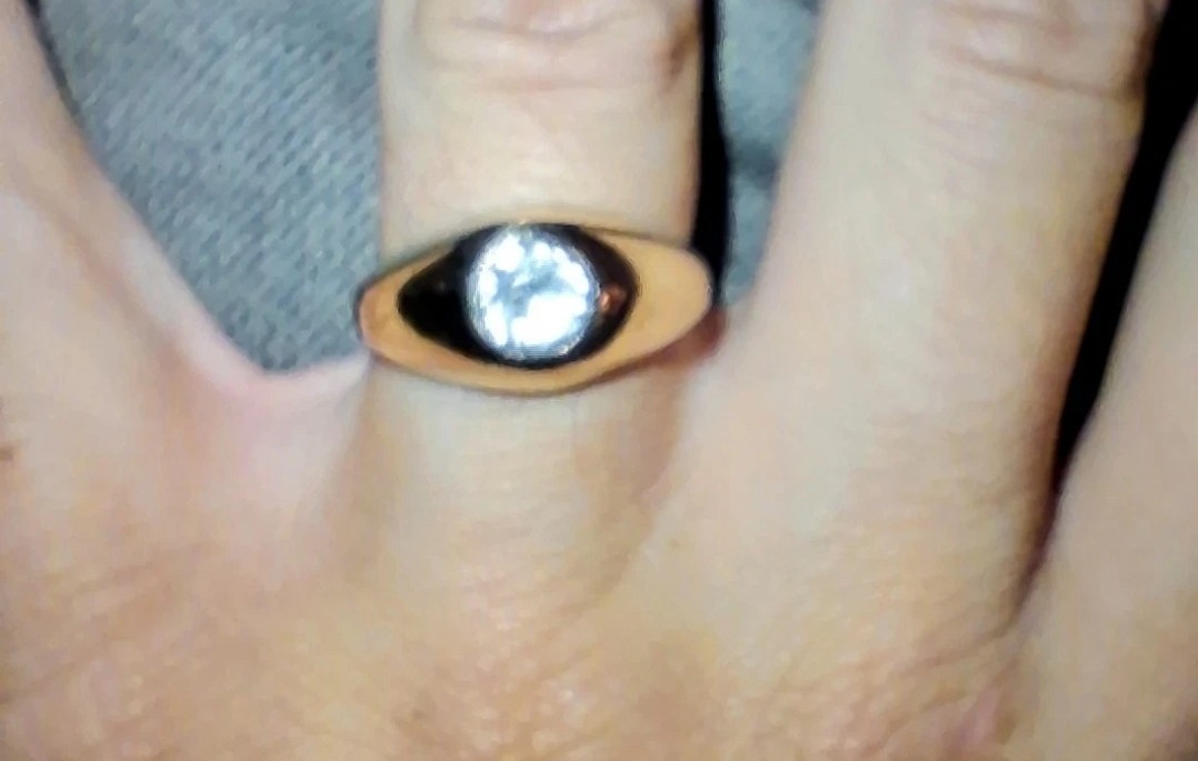 Uncas Manufacturing Co. 1/20th 12 Karat Gold filled Antique Ring