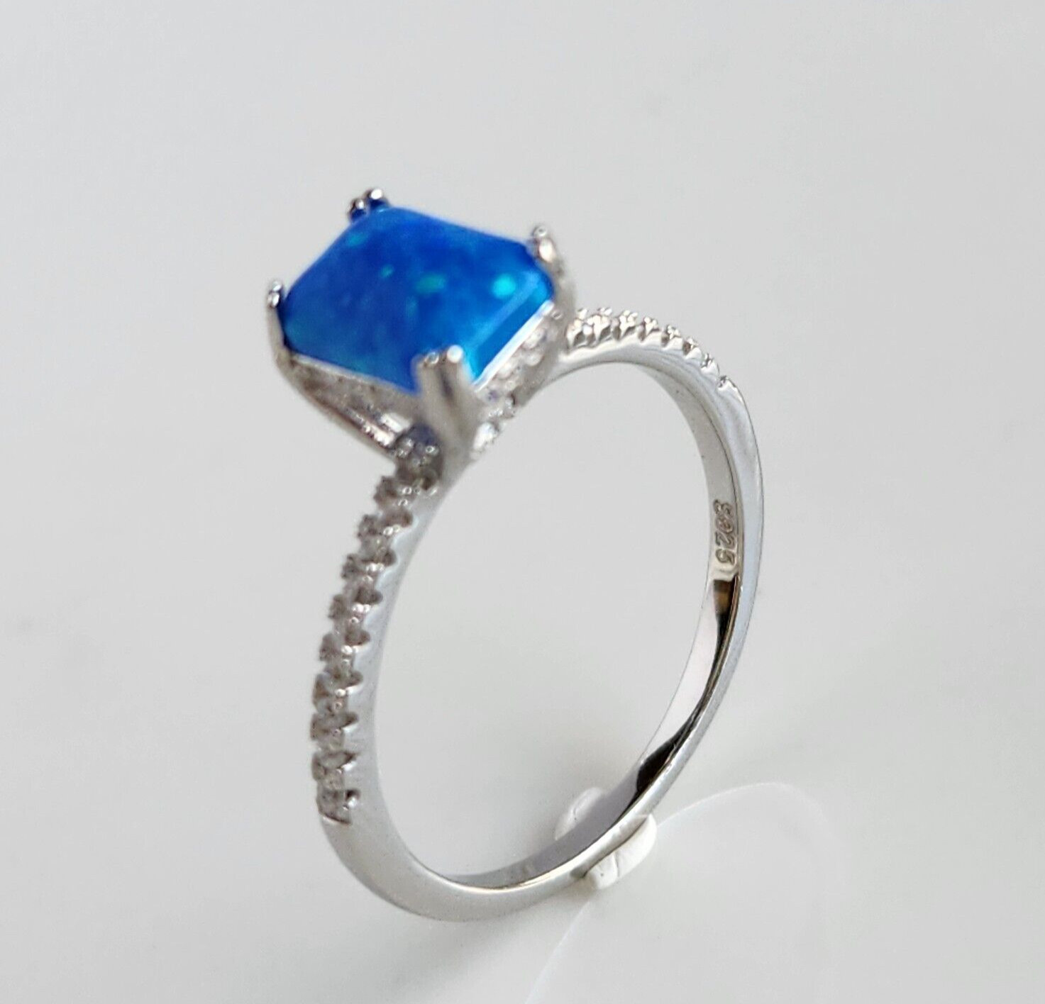 925 Sterling Silver Blue Blue 5.9×7.8mm Opal Size 10 Ring Gemstone