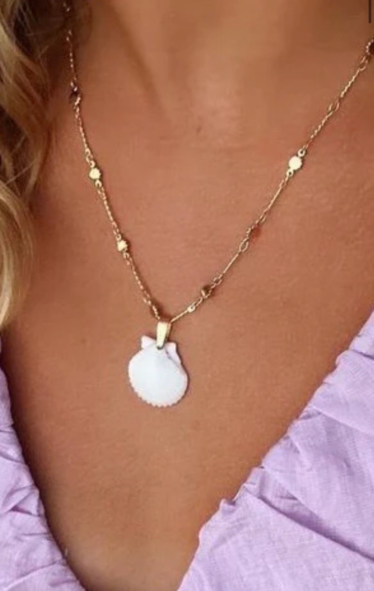 Gold Plated Sunburst Sanibel Shell Necklace 17” Hand Crafted