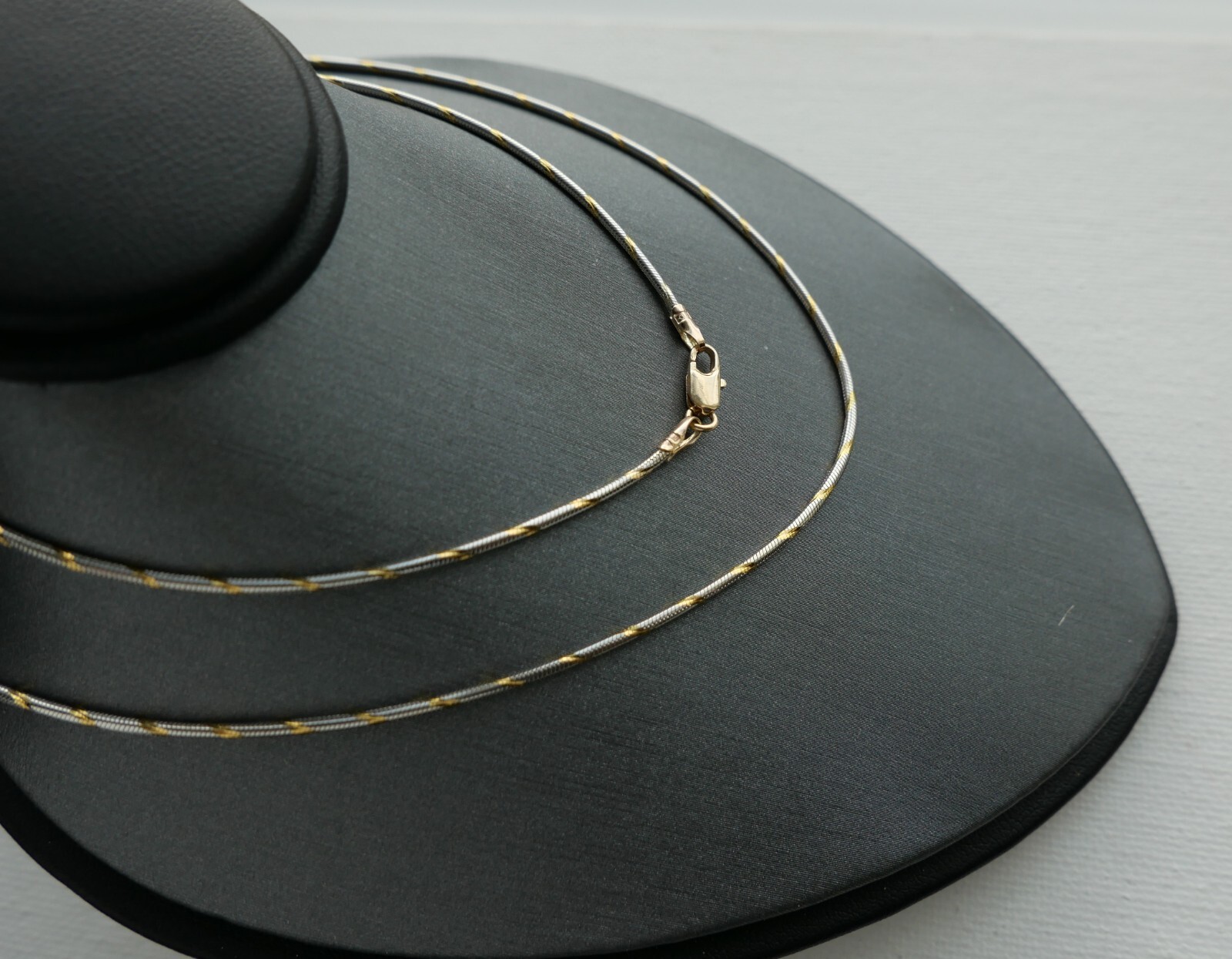 14K SOLID GOLD ITALIAN 2 TONE SNAKE CHAIN 18 INCHES LONG 1.3 MM THICK