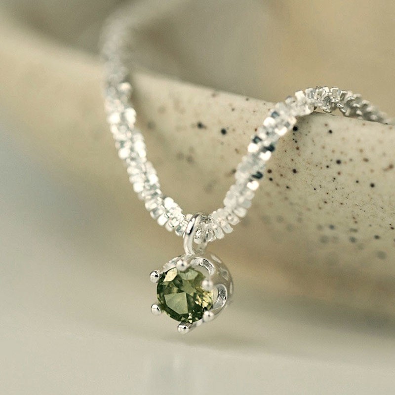 Women’s Fashion Rhinestone Pendant Necklace Alloy Collarbone Chain Jewelry Gift
