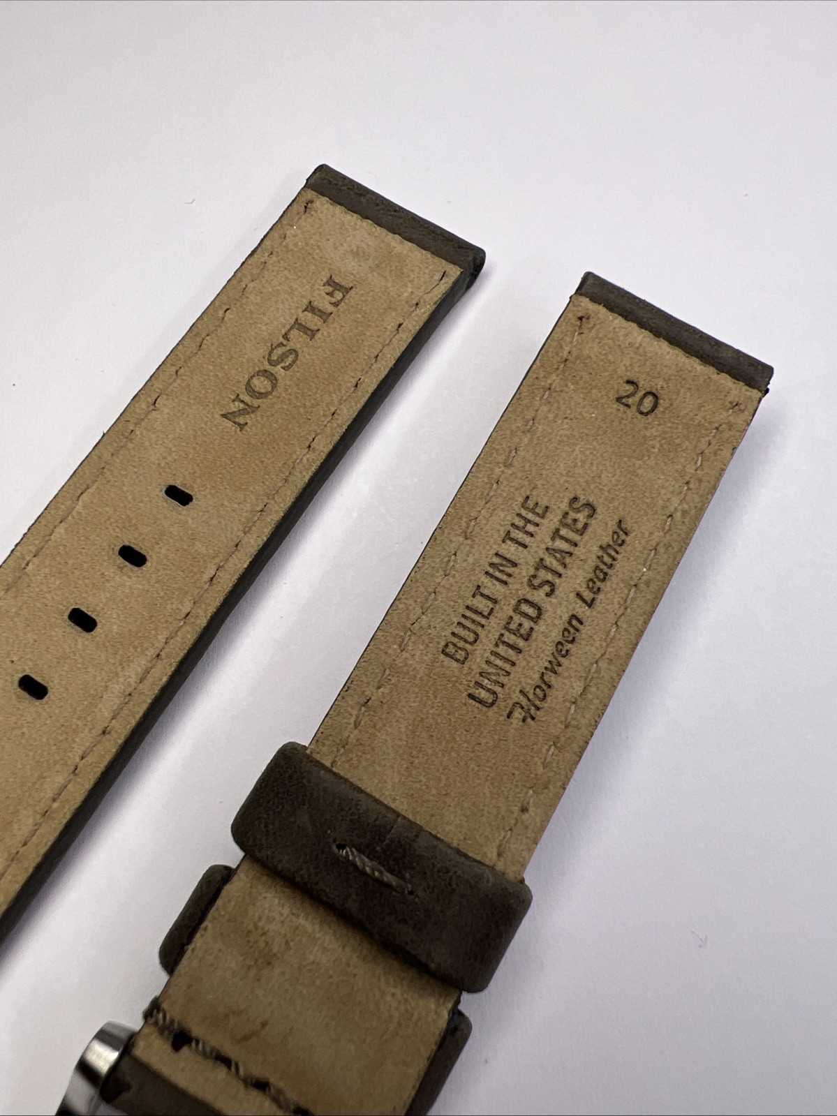 Filson Mushroom Gray/Brown 20mm – 20mm Horween Leather Watch Strap & Steel Tang