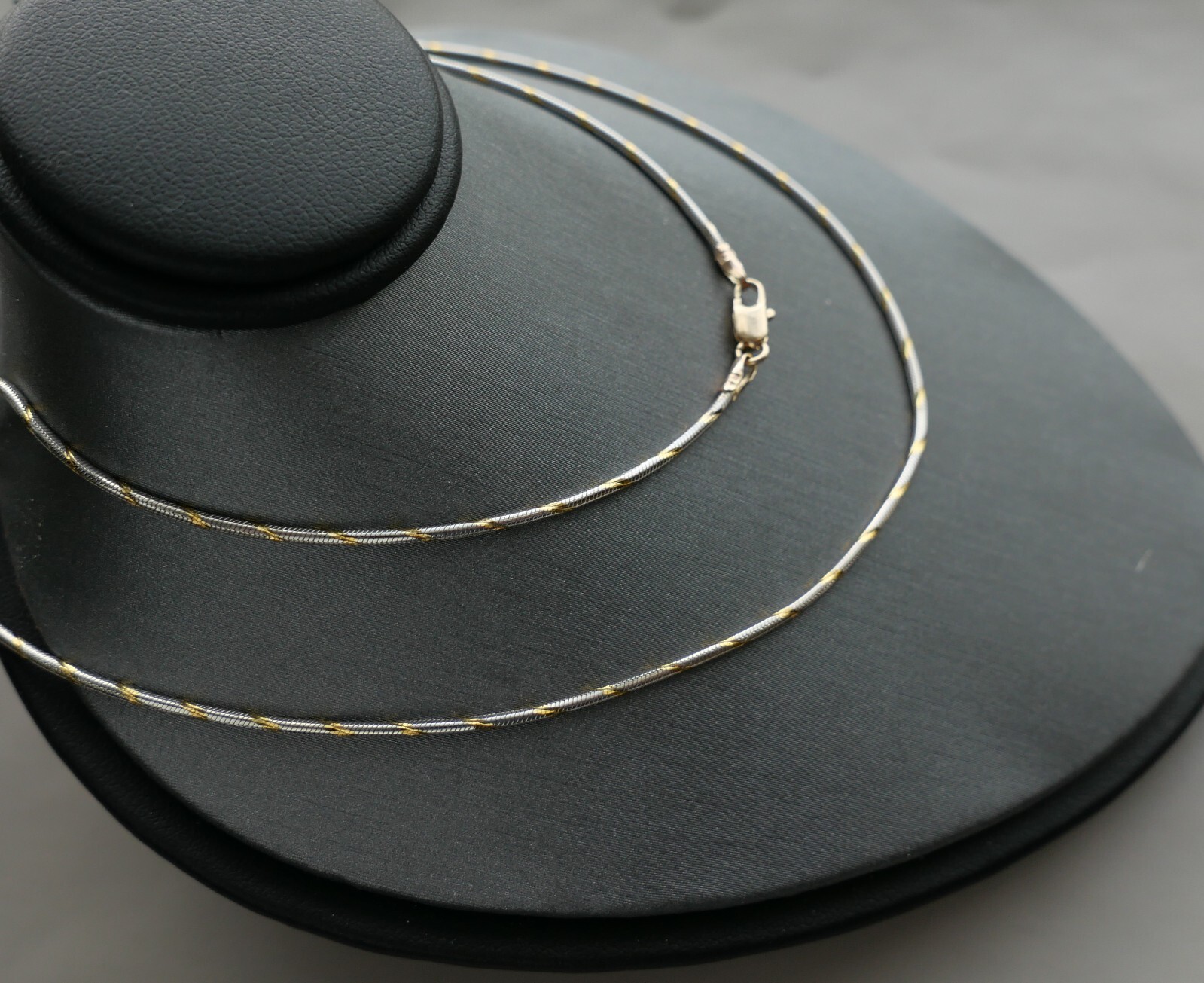 14K SOLID GOLD ITALIAN 2 TONE SNAKE CHAIN 18 INCHES LONG 1.3 MM THICK