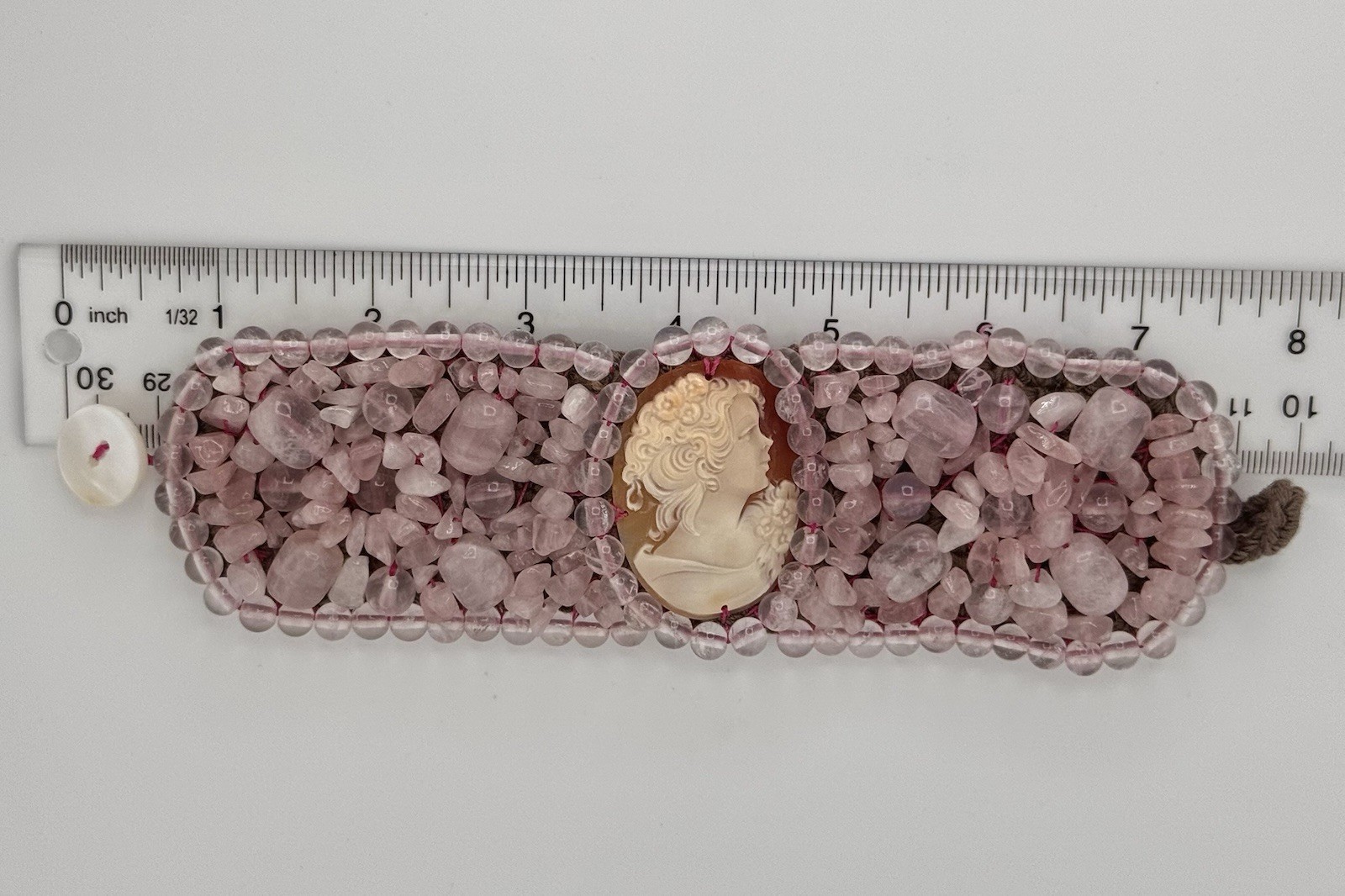 REAL 45mm SHELL CAMEO W/ COUNTLESS ROSE QUARTZ!! NWT- (TAG SAYS $980)