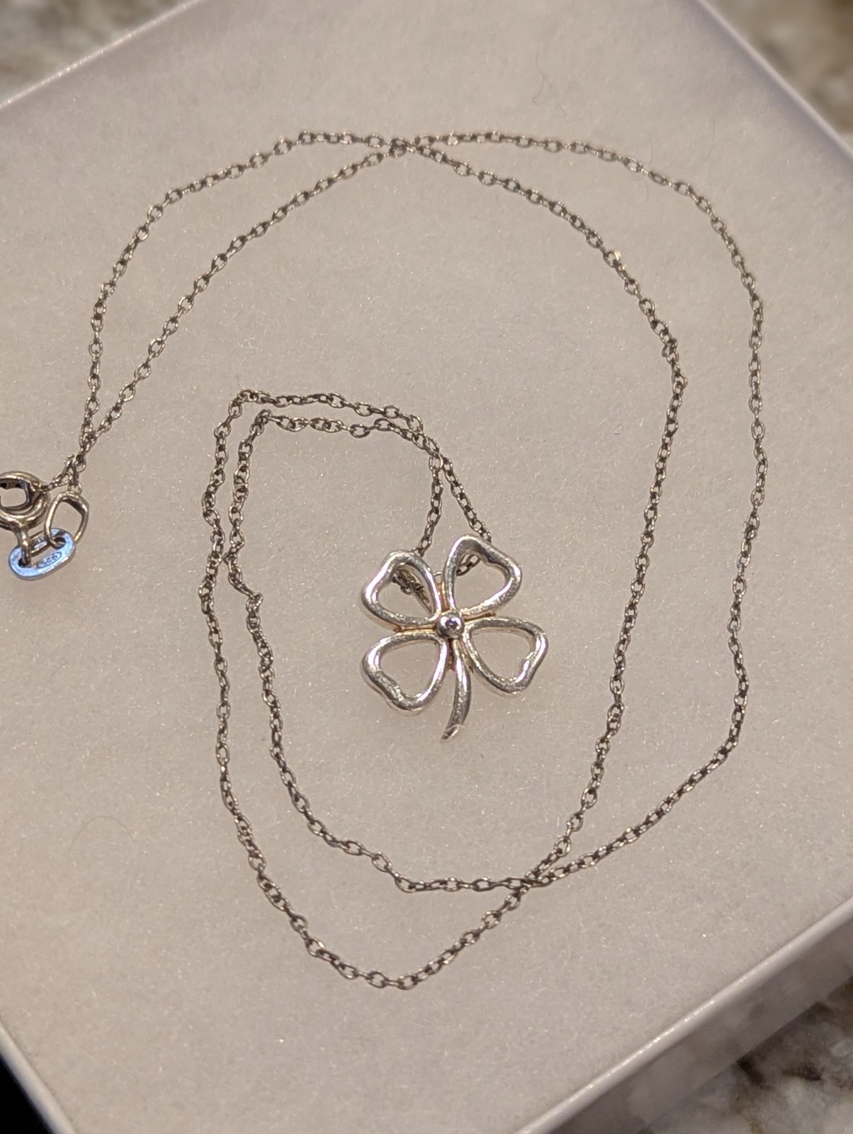 925 Sterling Silver Four Leaf Heart Clover Pendant & 18″ Cable Chain Necklace