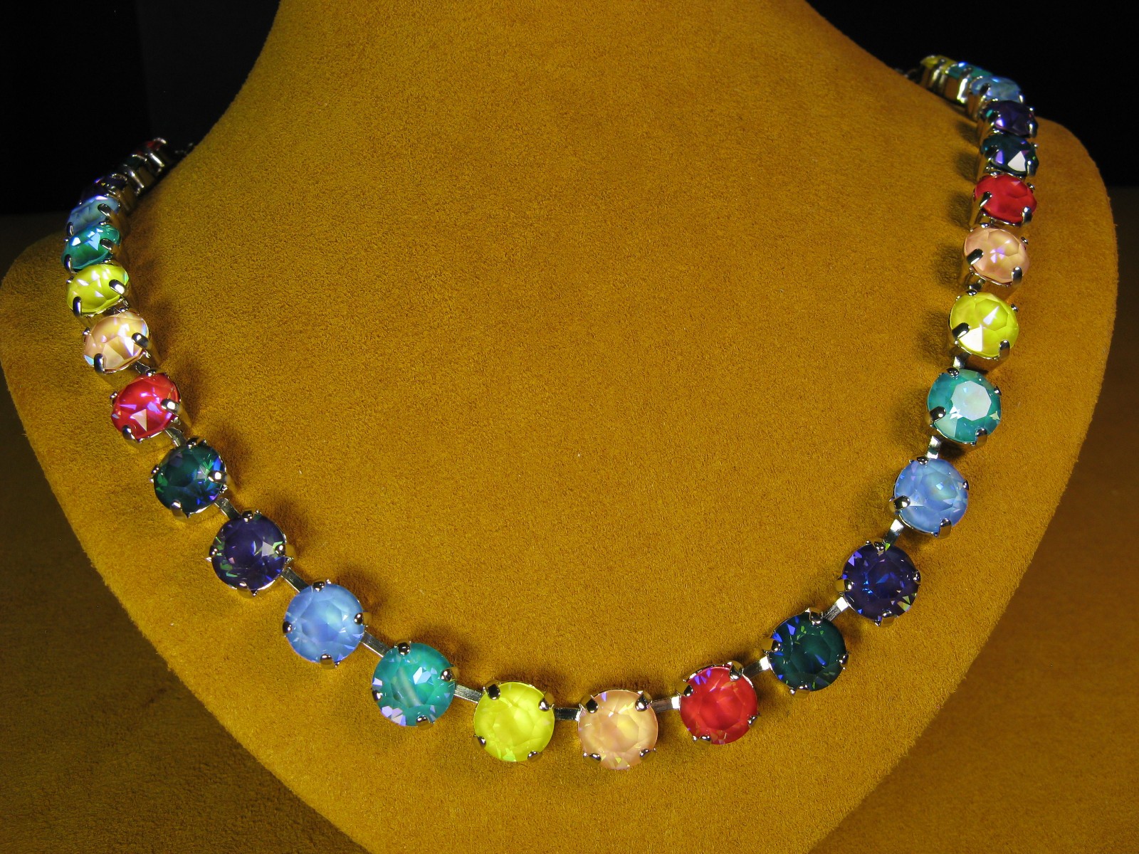 MARIANA JEWELRY NECKLACE SWAROVSKI CRYSTALS Rhod Pl Multi Color Tennis Mosaic