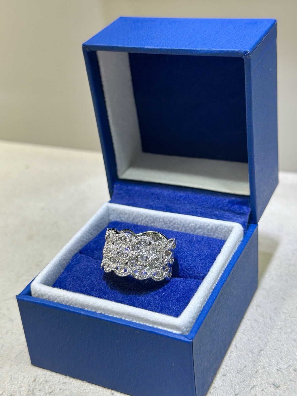 Wide Diamond Band Ring 18K White Gold Approx. 1.50 CTW