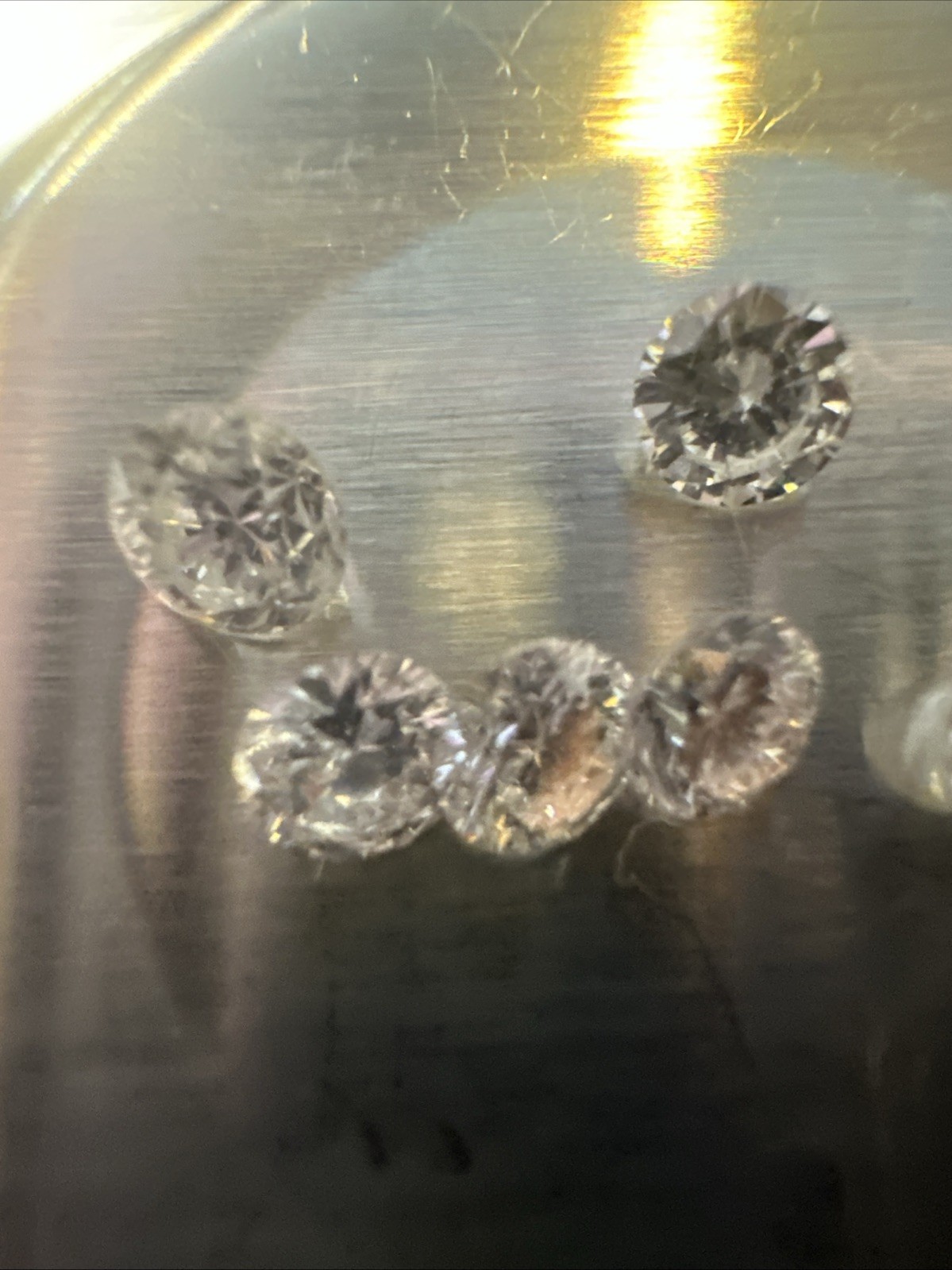 Natural Round Brilliant Cut Diamond Parcel 1.65cts H-I, SI-I 3.3mm To 4.2mm