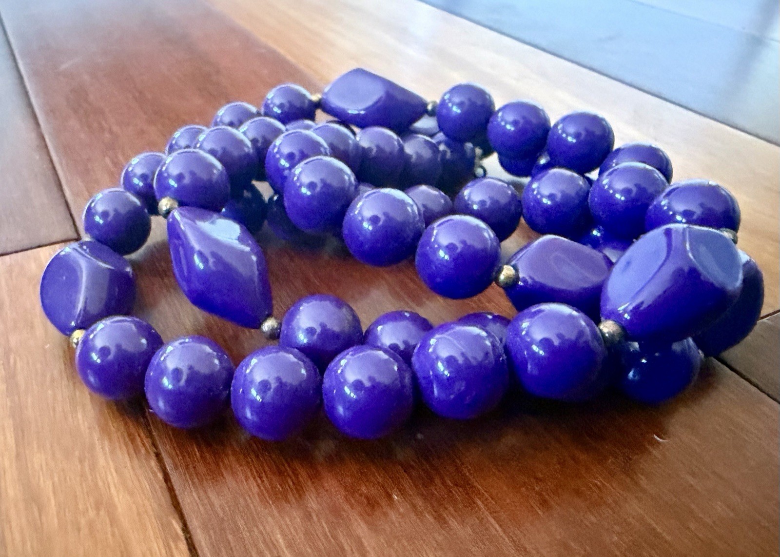 Vintage Retro Chunky Purple Bead Statement Necklace