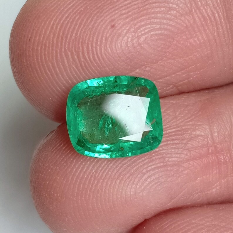 Certified Vivid Green Emerald Cushion Cut Earth Mined Loose Gemstone 1.84 Ct