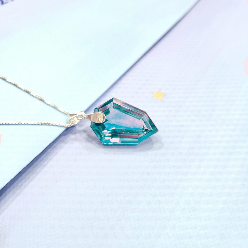 Natural 40 CT Color Change Alexandrite GIE Certified Gemstone Pendant 925 Silver