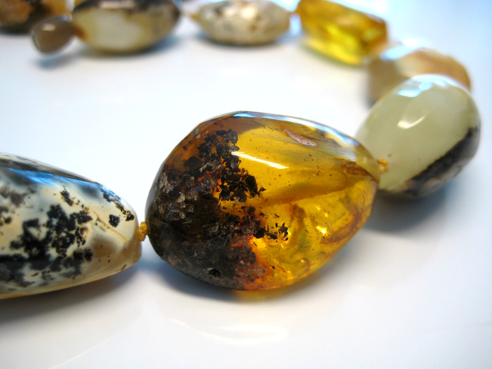 Genuine Huge Massive Amber Baltic Amber Necklace 76.2 grams 22.5 in !!!
